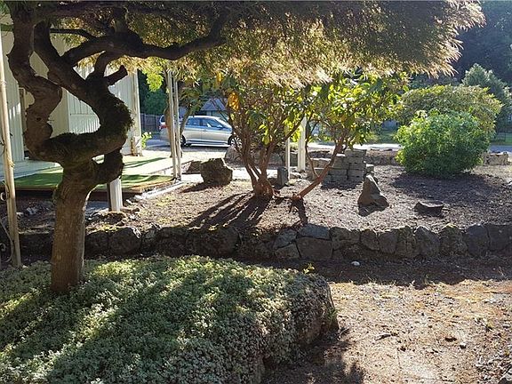 4th image of 4818 Bellwood Dr NE