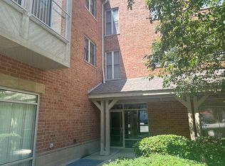 50 N Bokelman St APT 537, Roselle, IL 60172