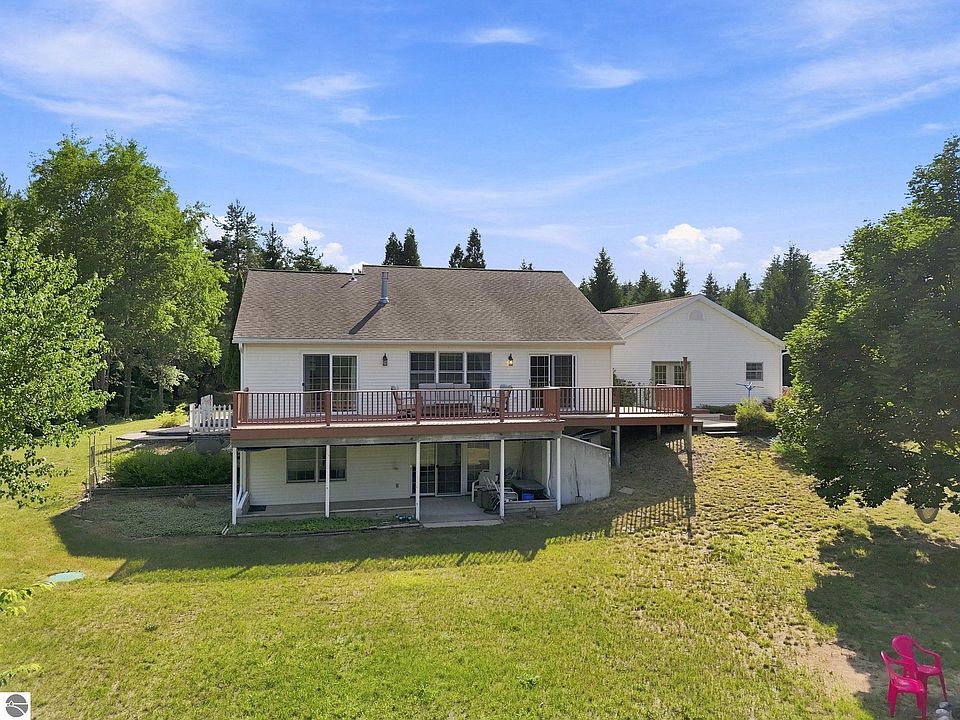 1st image of 3854 W 18 Rd