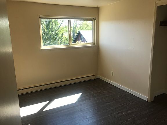 5th image of 1216 Chestnut St SE #22