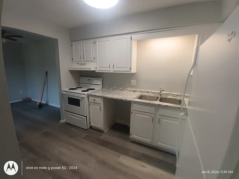 5240 Emil Ave SW — Photo 7