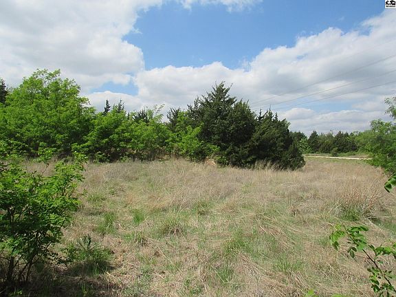 3rd image of 0 E Red Tail Rd