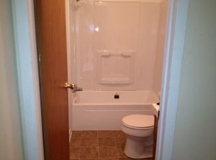 124 Foster Ct, Johnson City, TN 37604