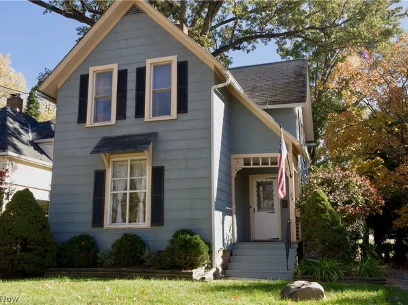 25 N Park St, Oberlin, OH 44074