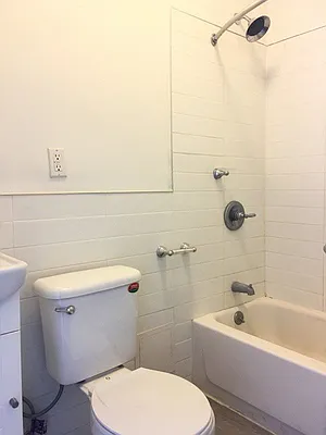 Rented by Bohemia Realty Group | media 33