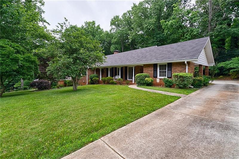 1st image of 4348 Lake Laurel Dr SE