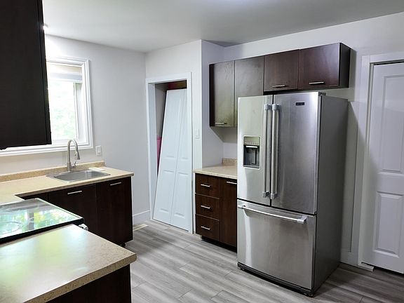 5th image of 74 Almond Rd
