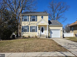 423 Jackson Ave, Magnolia, NJ 08049
