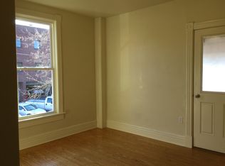 25 Bath St, Malta, NY 12020