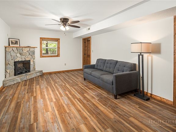 32nd image of 380 Aldridge Road
