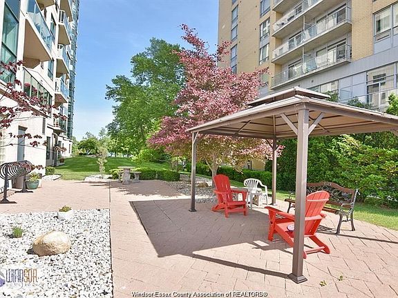 4th image of 4789 Riverside Dr E #1406