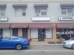 165 N Main St, Freeport, NY 11520