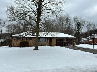 16777 Valley Dr, East Liverpool, OH 43920