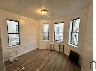 861 Freeman St, Bronx, NY 10459