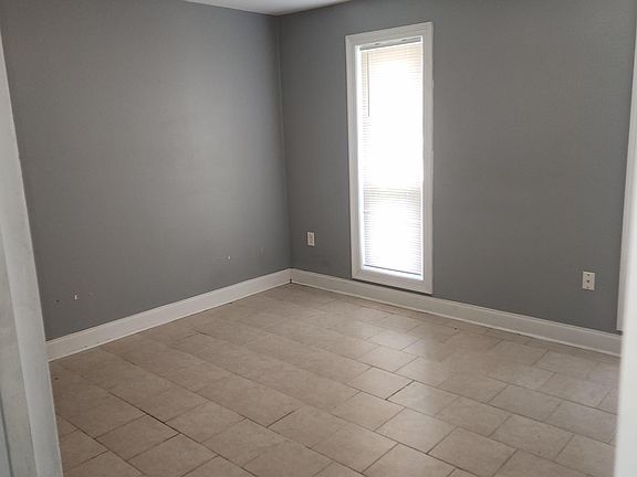 2nd image of 10059 El Scott Ave APT A