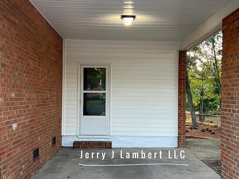 Carport
