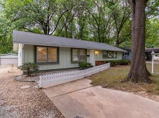 3043 E Lombard St, Springfield, MO 65802