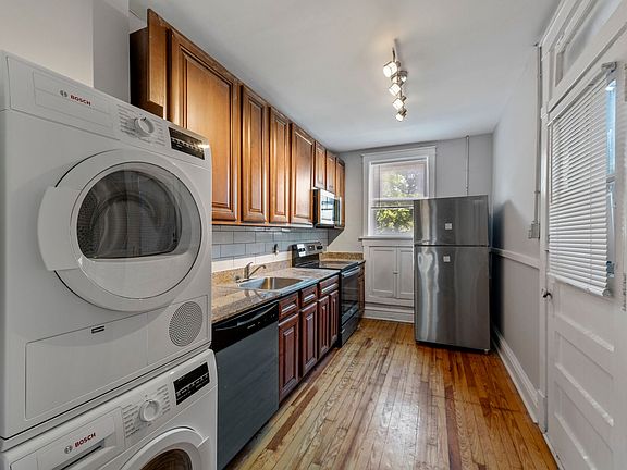 3rd image of 2622-26 S Kingshighway Blvd #2624-3S
