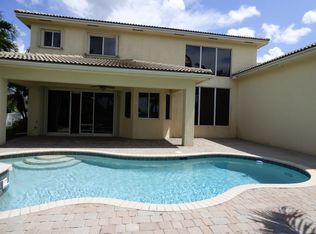 19383 SW 68th St, Fort Lauderdale, FL 33332