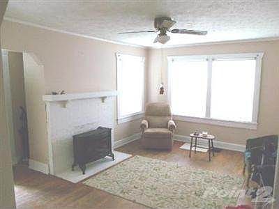 3rd image of 114 Schenkel Ln