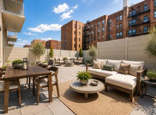31-90 29th St #2D, Astoria, NY 11106