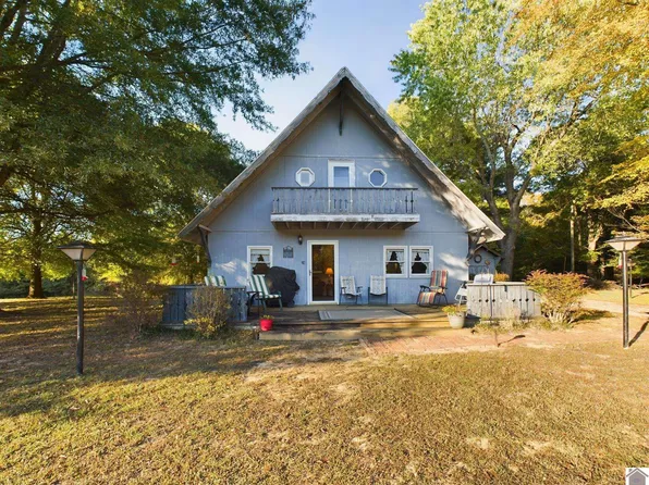 28 Sadler Rd, Kuttawa, KY 42055
