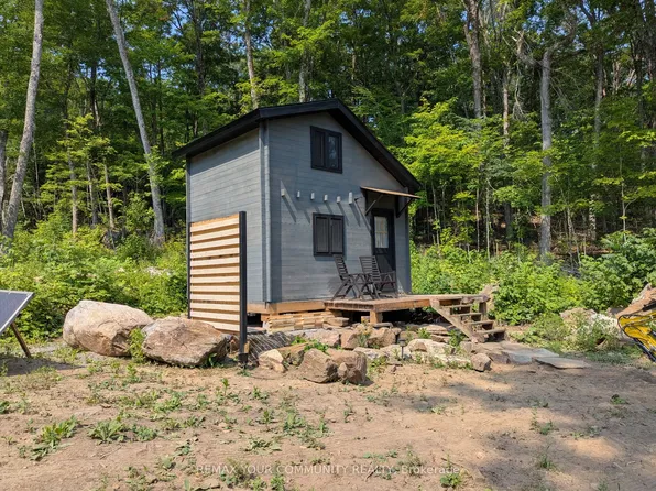 1035 Hearts Content Dr, Highlands East, ON K0M 2A0