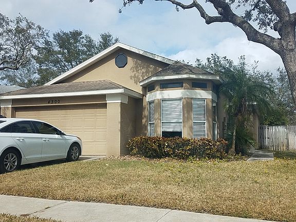 3rd image of 4300 Cloverleaf Pl