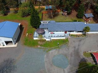 1680 E Jones Creek Rd, Grants Pass, OR 97526