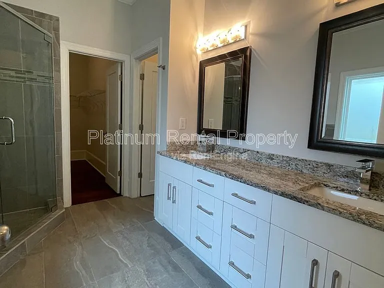149 Dahlgren St SE — Photo 40