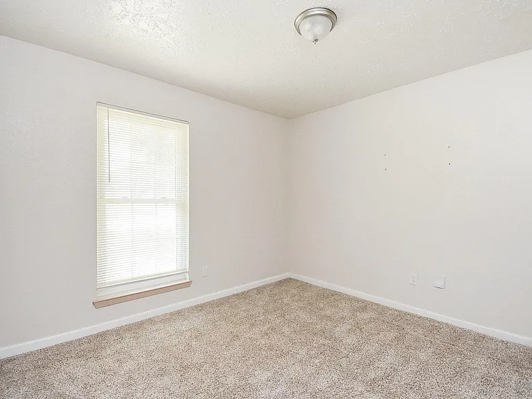 13430 Piney Oaks Dr — Photo 14