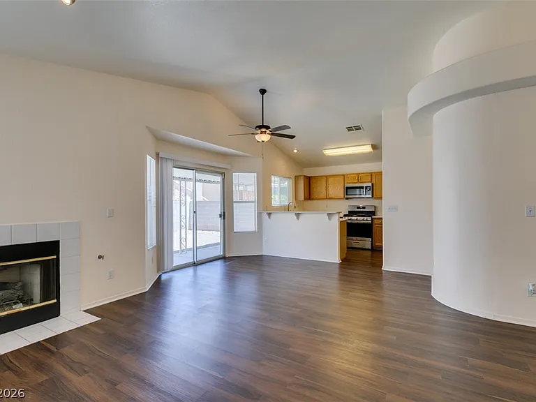8216 Ogee Dr — Photo 4