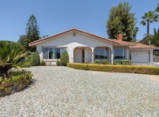 10530 Moon View Way, Escondido, CA 92026