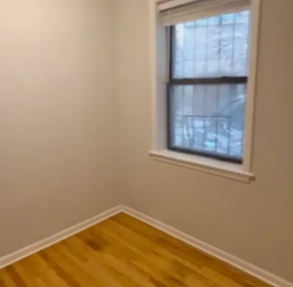 931 W Leland Ave — Photo 19