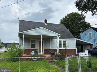 934 Kinwat Ave, Baltimore, MD 21221