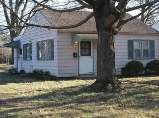 1320 Northlawn Dr, Fort Wayne, IN