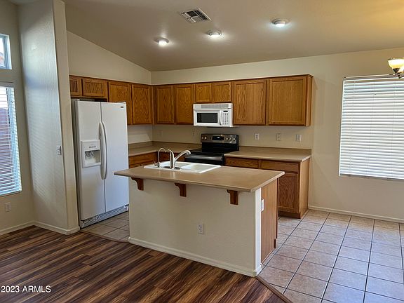 3rd image of 6610 E UNIVERSITY Drive #30