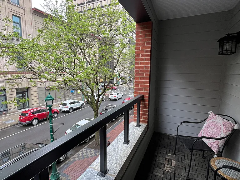 413-17 S Warren St S #101 — Photo 5