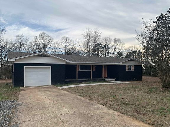 2nd image of 624 Bettis Mountain Rd