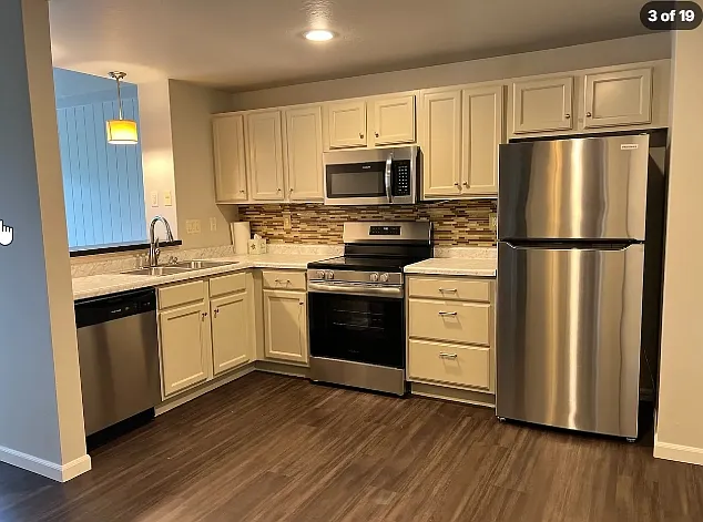 2 bed, 945 sqft, $1,550 — Photo 4
