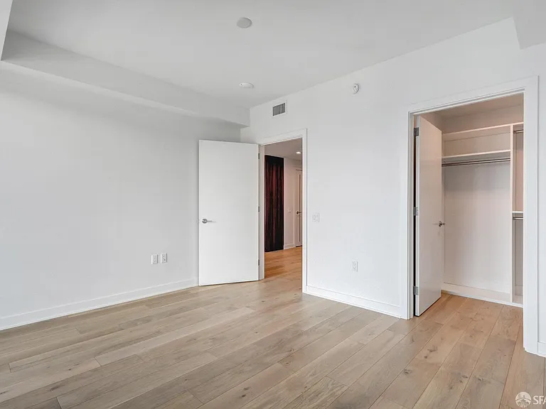 280 Spear St #19F — Photo 12