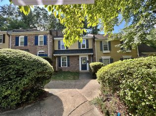 112 Scarborough Pl, Charlottesville, VA 22903