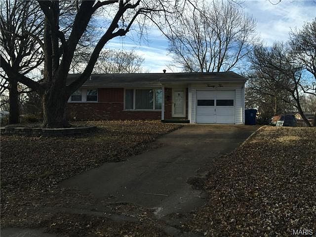 1st image of 22 Tamma Ln