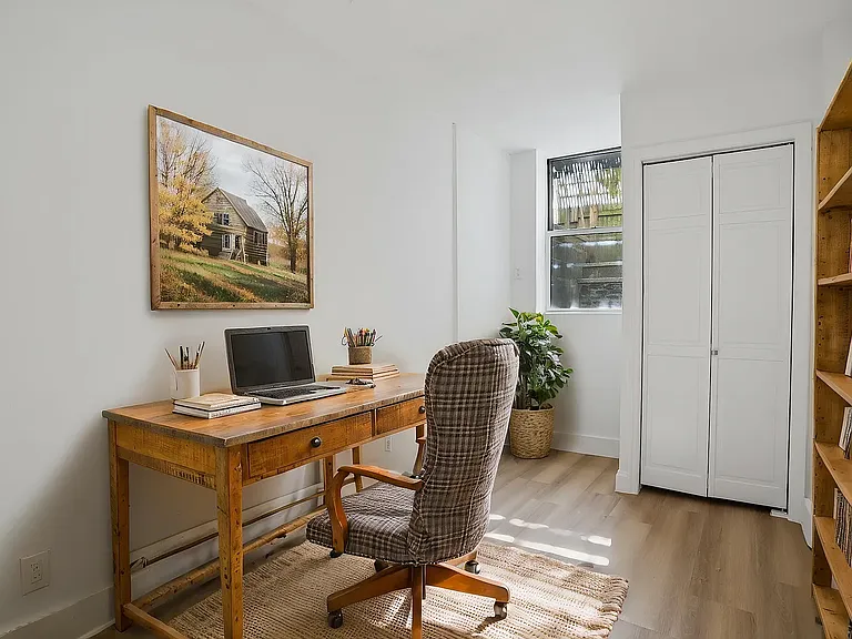 403 Henry St #1 — Photo 8