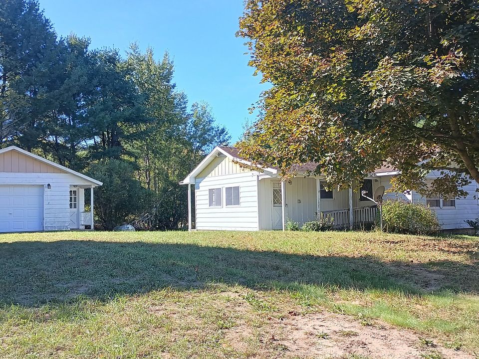 1st image of 617 W Sugar Grove Rd