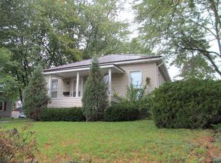 964 Main St, Junction City, WI 54443