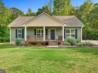 108 & 72 Cotton Dr, Hartwell, GA 30643