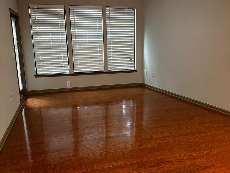 898 Oak St SW #3227 — Photo 8