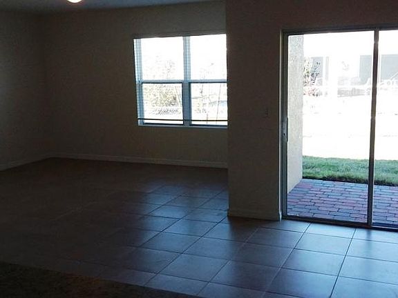 5th image of 2105 NW 5th St