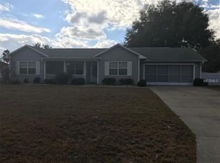 35224 Queens Way, Fruitland Park, FL 34731